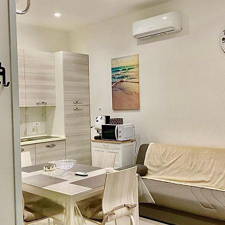 Appartamento Casa Crispino Piano Terra Per 2 Persone Frattaminore Exterior foto